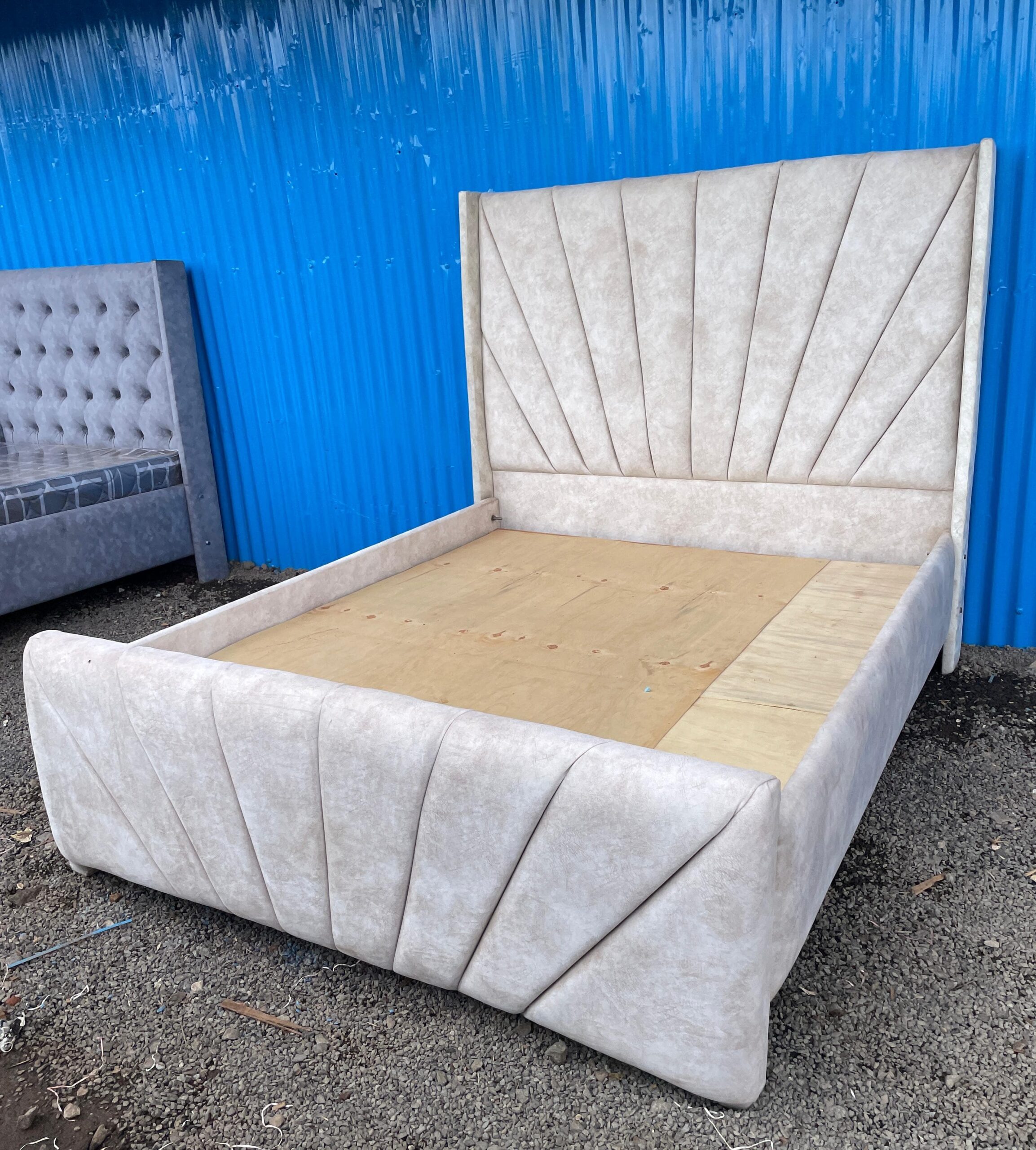 chester bed grey-